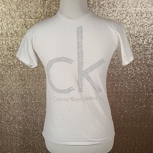 Calvin Klein logo Tshirt B5